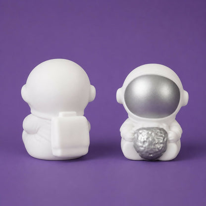 Astronaut LED Night Lamp