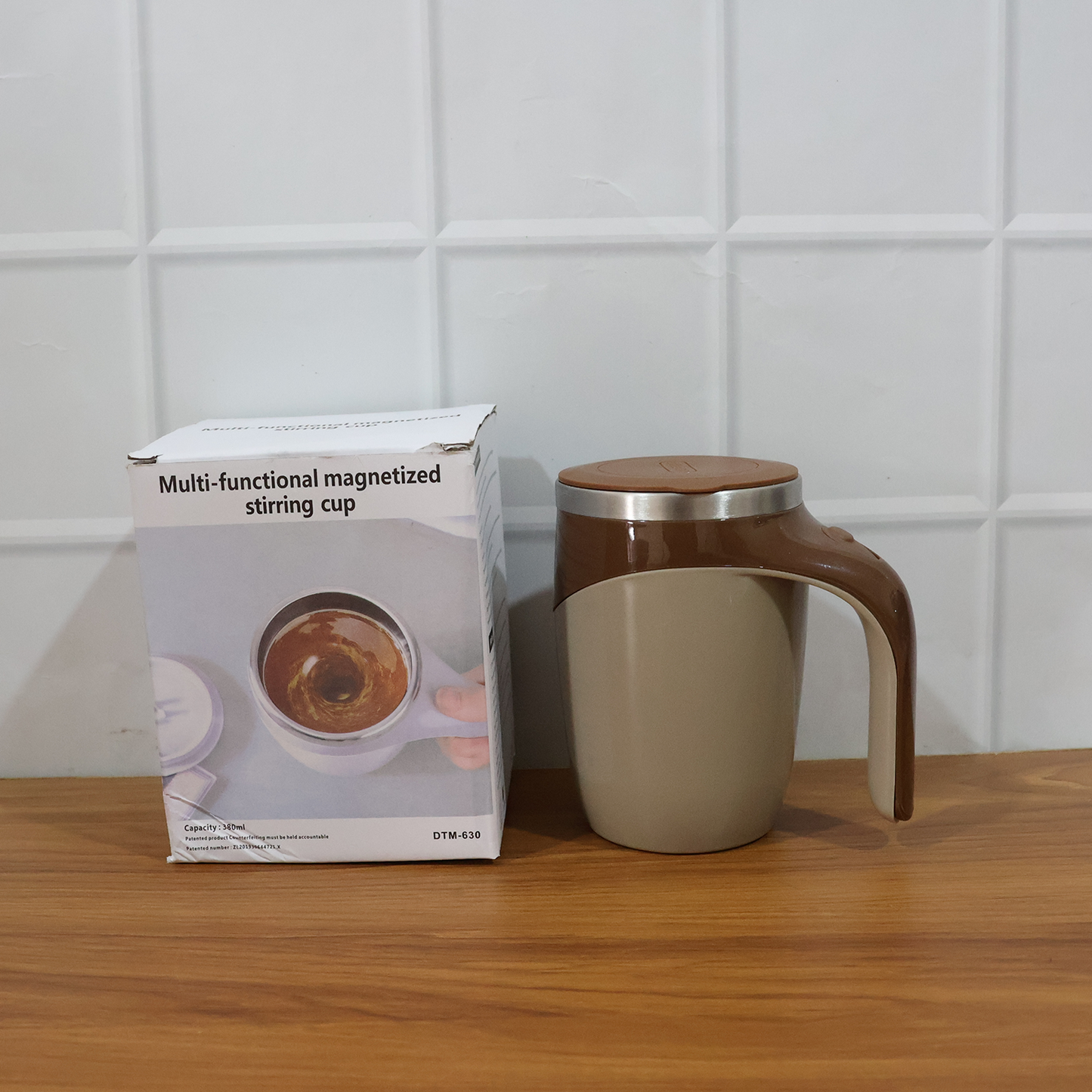 Self-Stirring Mug